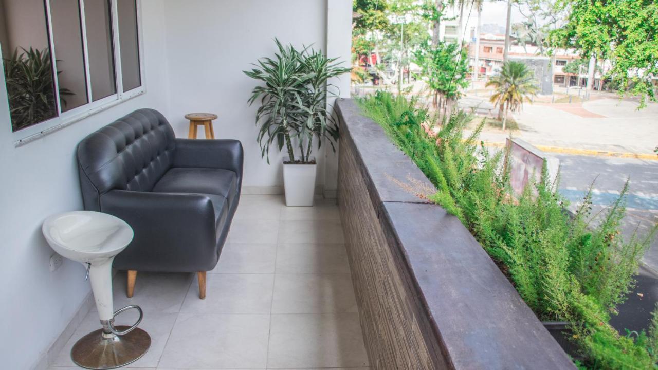 Blh Business Loft Hotel Bucaramanga Eksteriør bilde